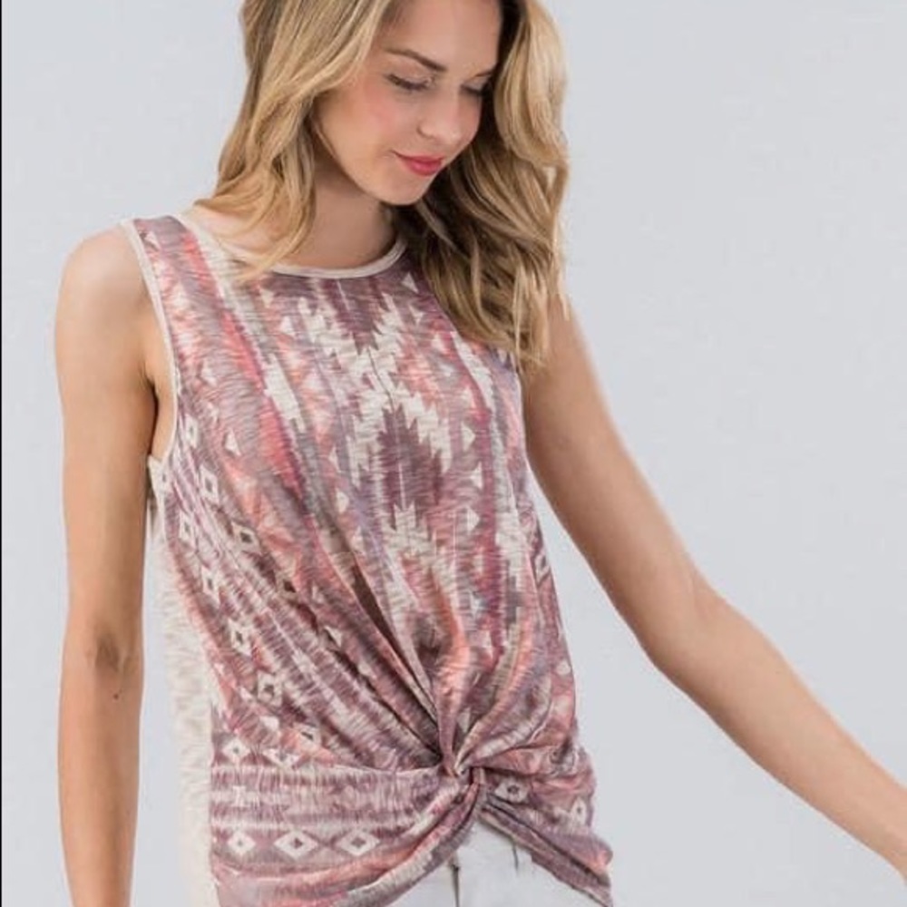 💛Front Knot Aztec Top - Picture 2 of 6